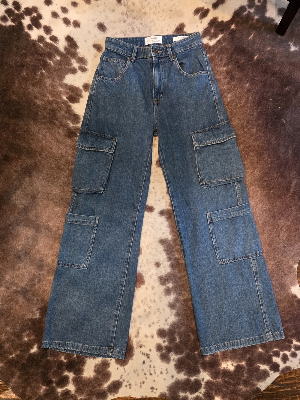 Cotton On Cargo Wide Leg Jeans in women’s US size 4.